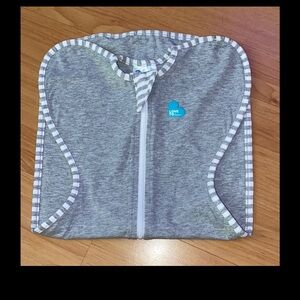 Love to Dream Swaddle UP. Gray Newborn. New w/o Box/Tag.